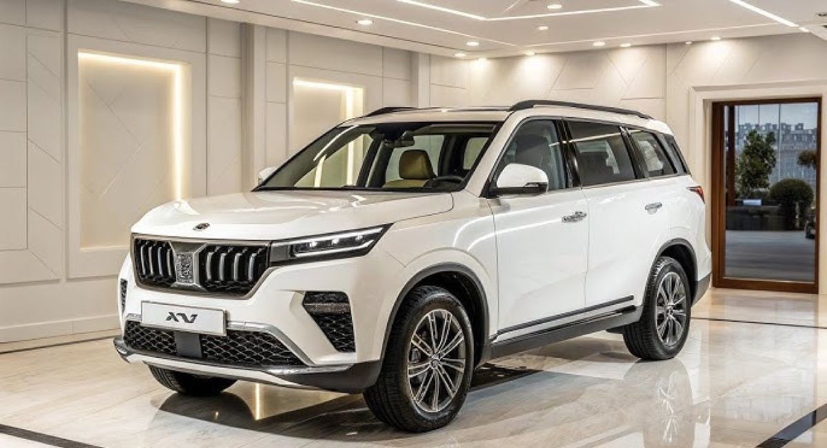 Mahindra XUV700 2025